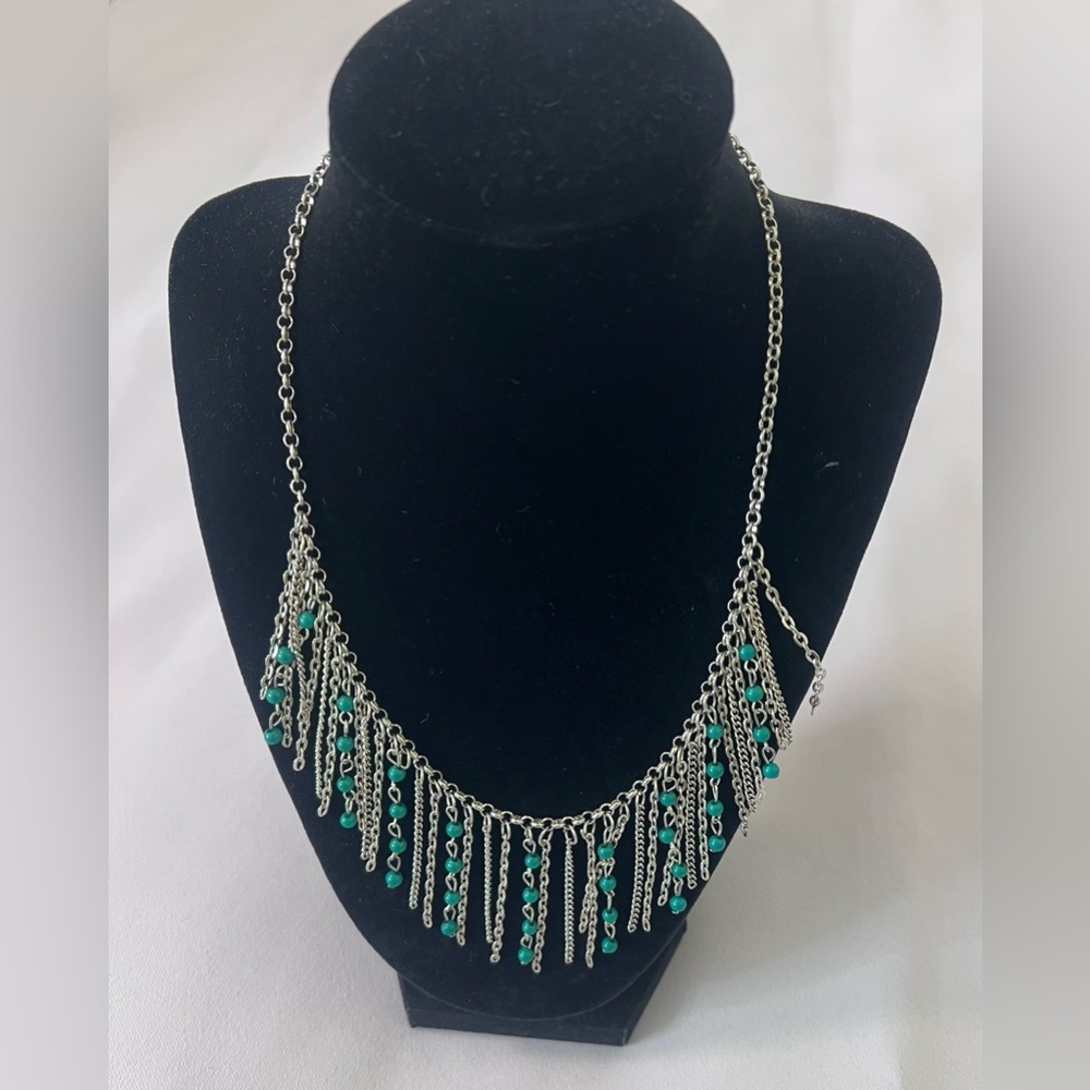 Affordable Fashion Jewelry  4 Different Necklaces/ Different colors ( 4 Pieces)‎